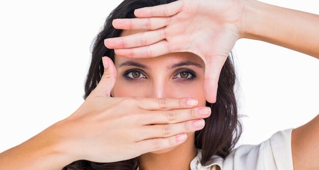 How to correct vision without glasses?